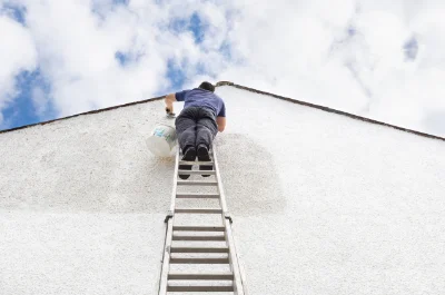 Peinture extérieure à Demi-Quartier — façades et ravalement